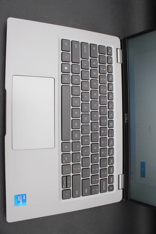 Dell Latitude 5420 Used 13.9" (i5-1145G7-8GB-256GB NVMe) gallery
