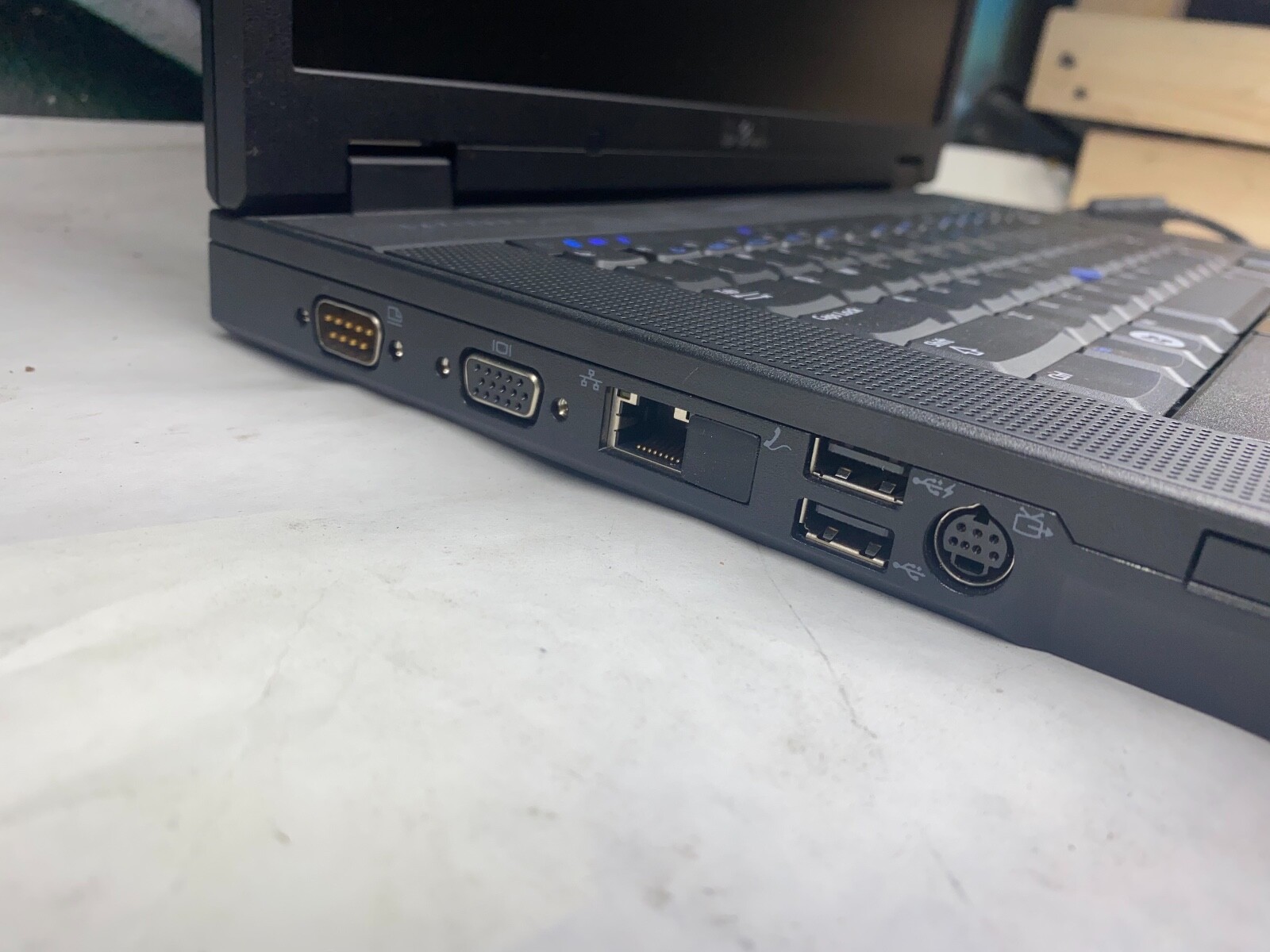 Dell E5400 14" Laptop Core 2 Duo - 2GB - 80GB - Windows 7 - TESTED COMPLETE gallery