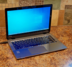 Activated 22H2 WIN 10 Home Toshiba E45t-A4300 Gen4 i5@1.60GHz,6GB RAM, 700GB HDD