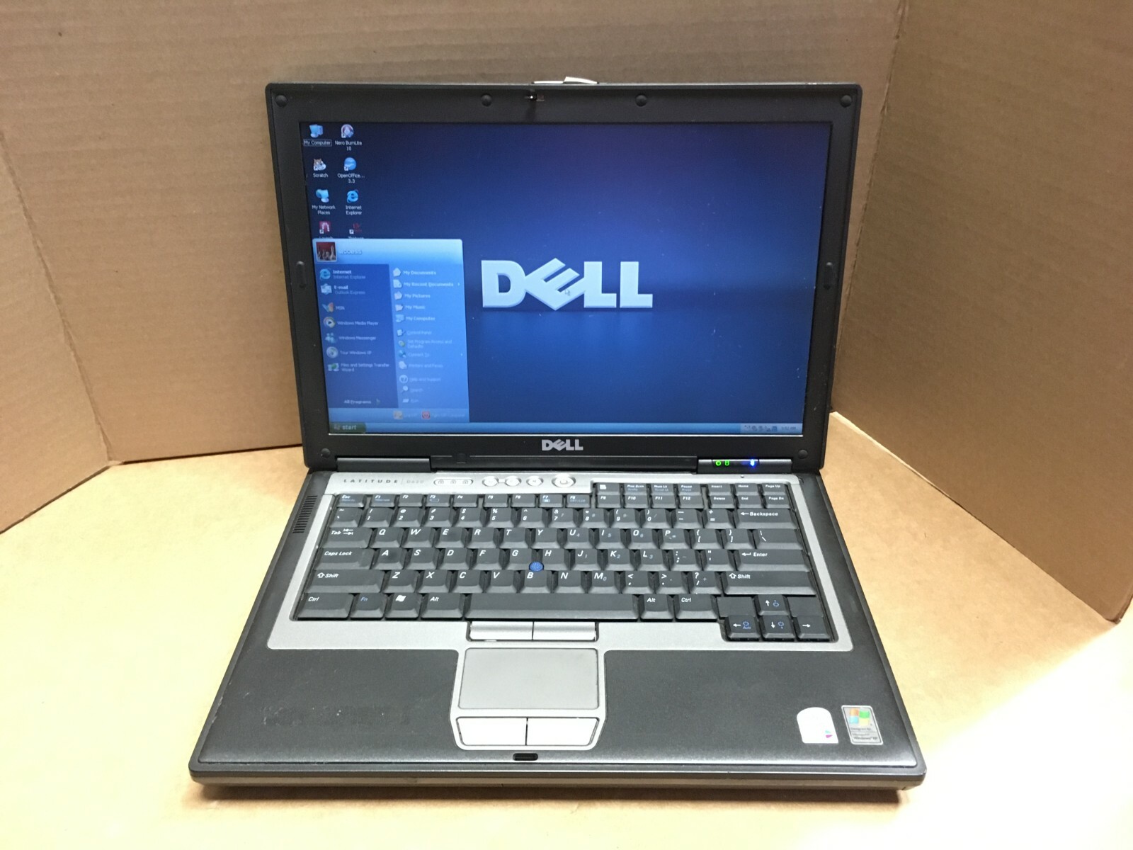 Dell Latitude D620 C2D 2.0ghz 1GB 60GB HDD DVD WIFI Windows XP Pro Serial gallery