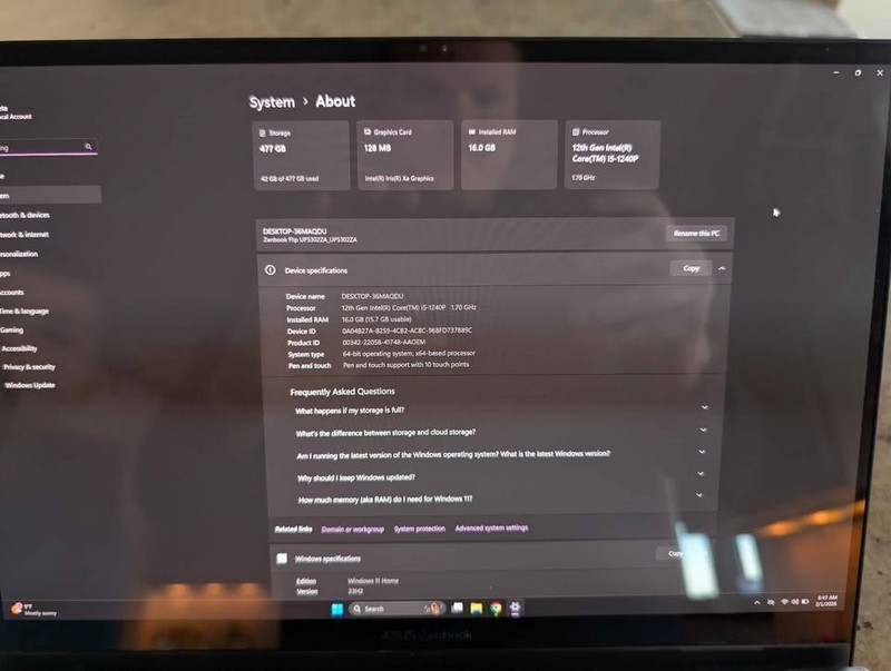 Asus Zenbook S13 OLED UX53002 13 inch Core i5-1240P gallery