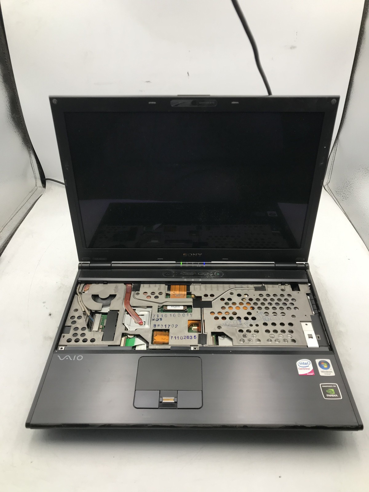 SONY VAIO PCG 6W3L - FOR PARTS/REPAIR - INTEL CENTRINO - 2GB RAM - READ DESC -BB gallery