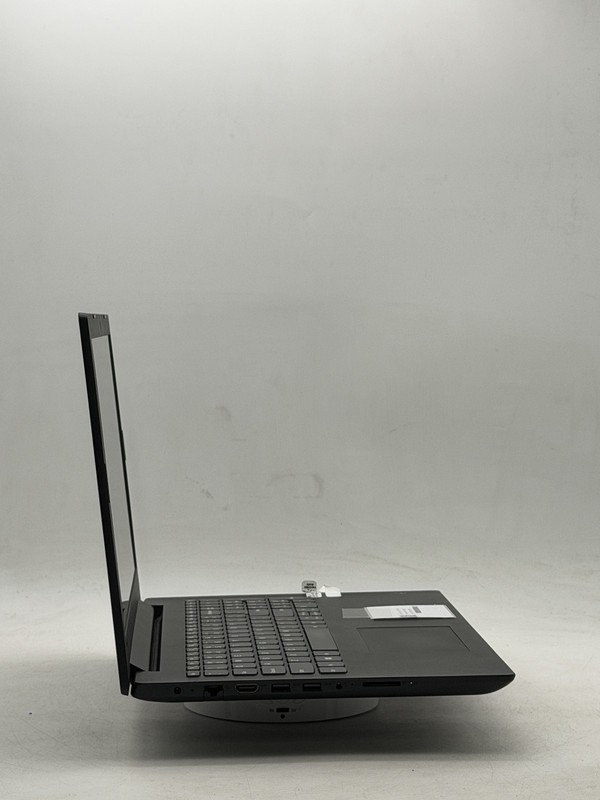 Lenovo V145-15AST 15.6in AMD A9-9425 8GB 256GB No OS - Read gallery