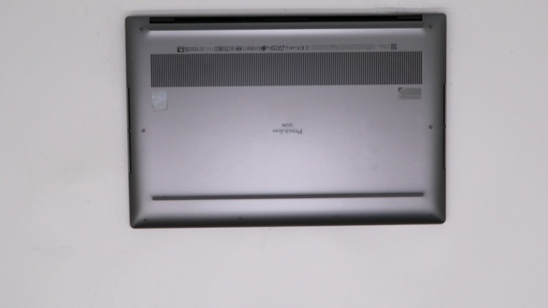 Dell Precision 5570 15" i7-12700h 32GB 512GB BATTERY ISSUE gallery