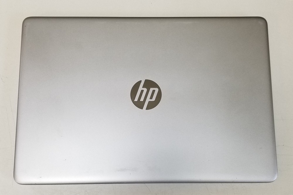HP 15 ef1013dx Ryzen 7 4700U FHD TS 15.6" No HDD/SSD/OS