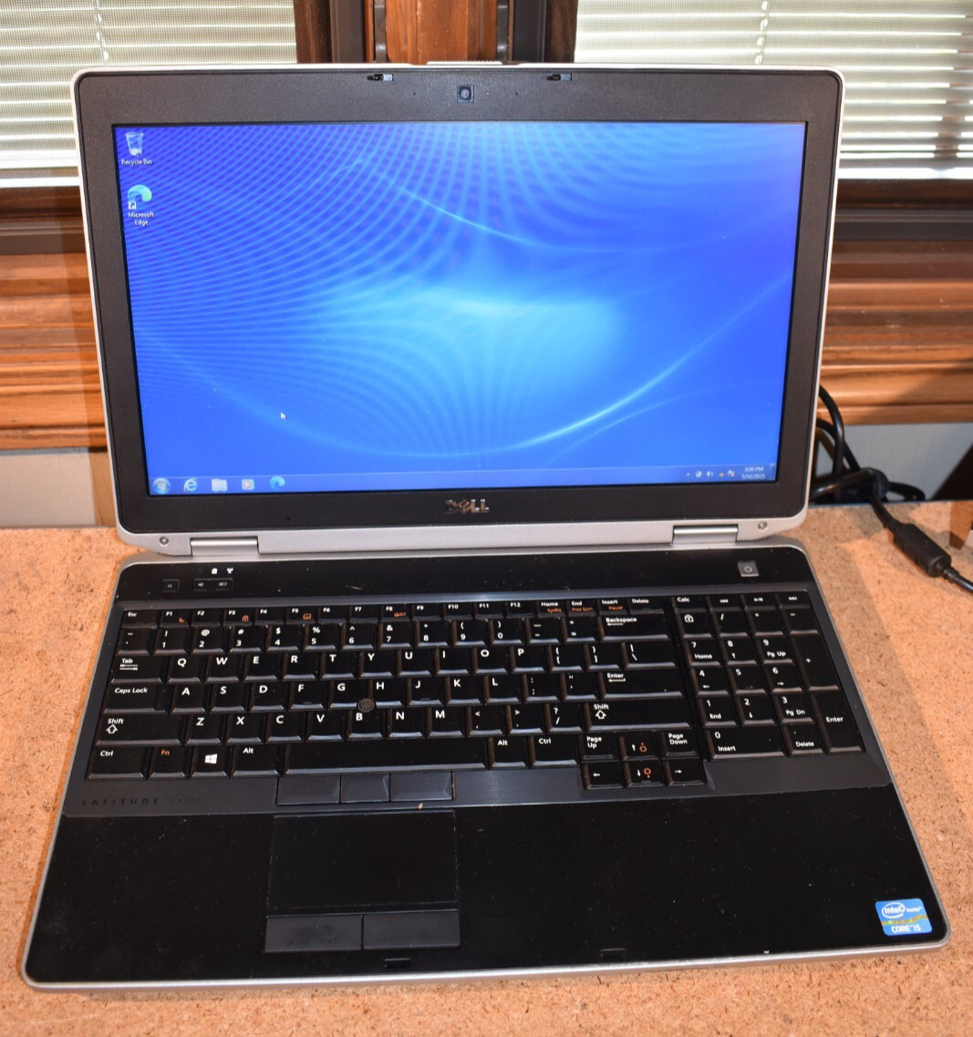 Dell Latitude E6530 Intel Core i5-3340M Windows 7 Pro SSD 32-bit NVidia 5200M gallery