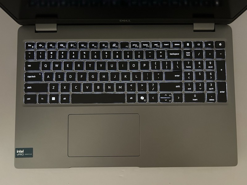 Dell Precision 3590 (Intel Core Ultra 7 155H), 16GB DDR5, 512GB NVMe, W11 Pro gallery