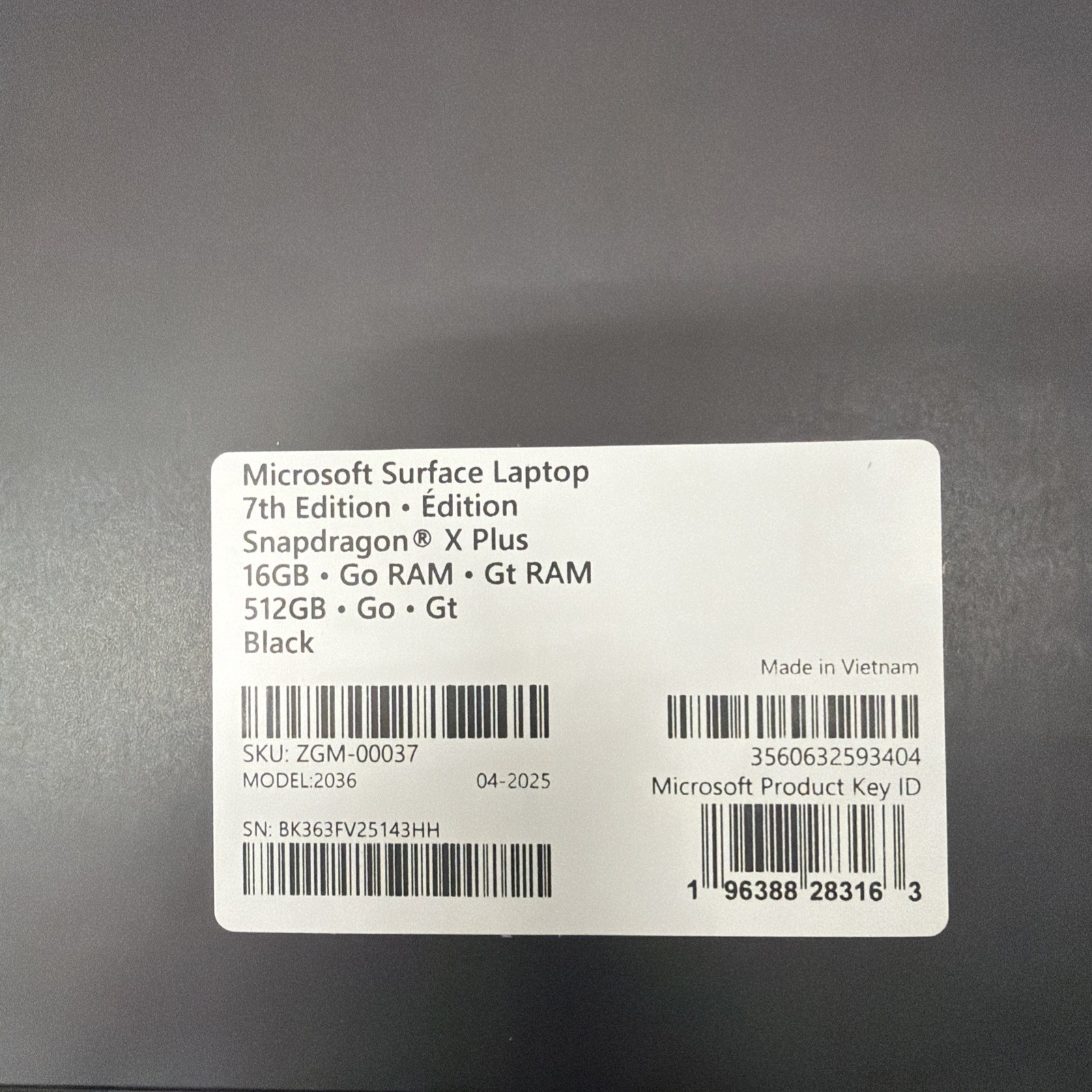 Microsoft Surface Laptop 13.8” Touchscreen Snapdragon X Plus 16GB 512GB SSD New gallery