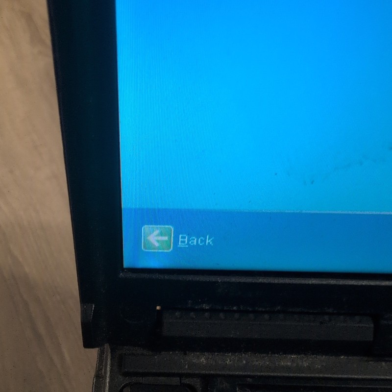 Laptop IBM Thinkpad T23 Type 2628 P3 1.2 Mhz 512 Mb HDD 60 Gb Windows XP Retro gallery