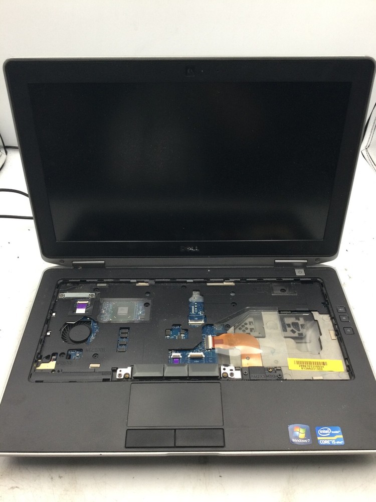 DELL LATITUDE E6330 - FOR PARTS - INTEL CORE I5 - NO RAM - NO KEYBOARD- READ -BB