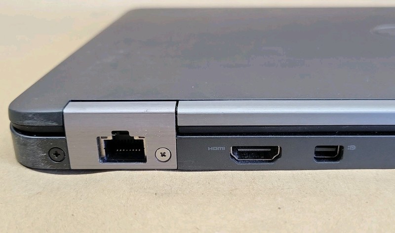 Dell Latitude E7470, Intel Core i7-6600U, 8GB RAM, NO SSD, NO OS *READ* gallery