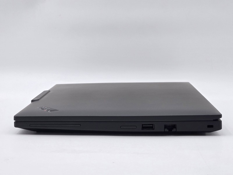 Lenovo ThinkPad T14 Gen 5 14" FHD+ Touch RYZEN 7 PRO 8840U W/ RADEON 780M gallery