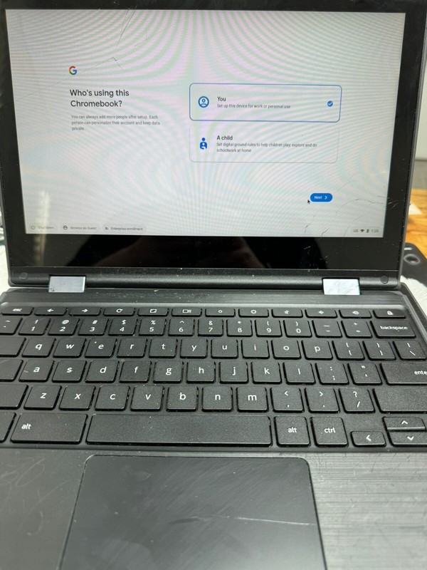 Lenovo 300e Chromebook 2nd Gen 2-in-1 Touch MediaTek 4GB 32gb SSD *SEE PHOTOS* gallery