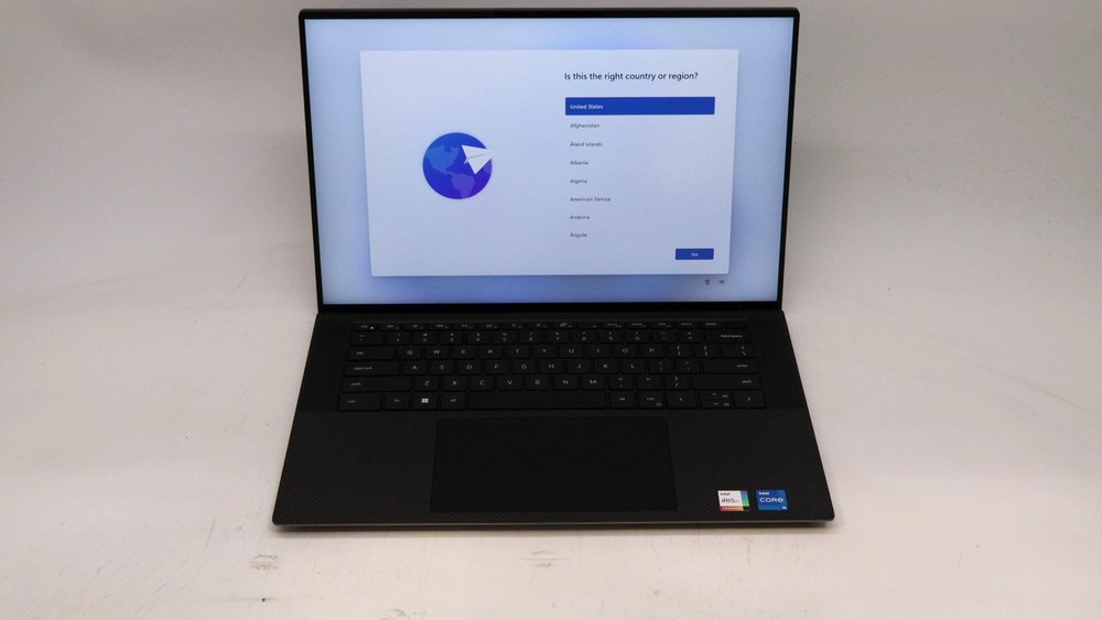 Dell Precision 5570 15" i7-12800h 16GB 256GB - Very Good