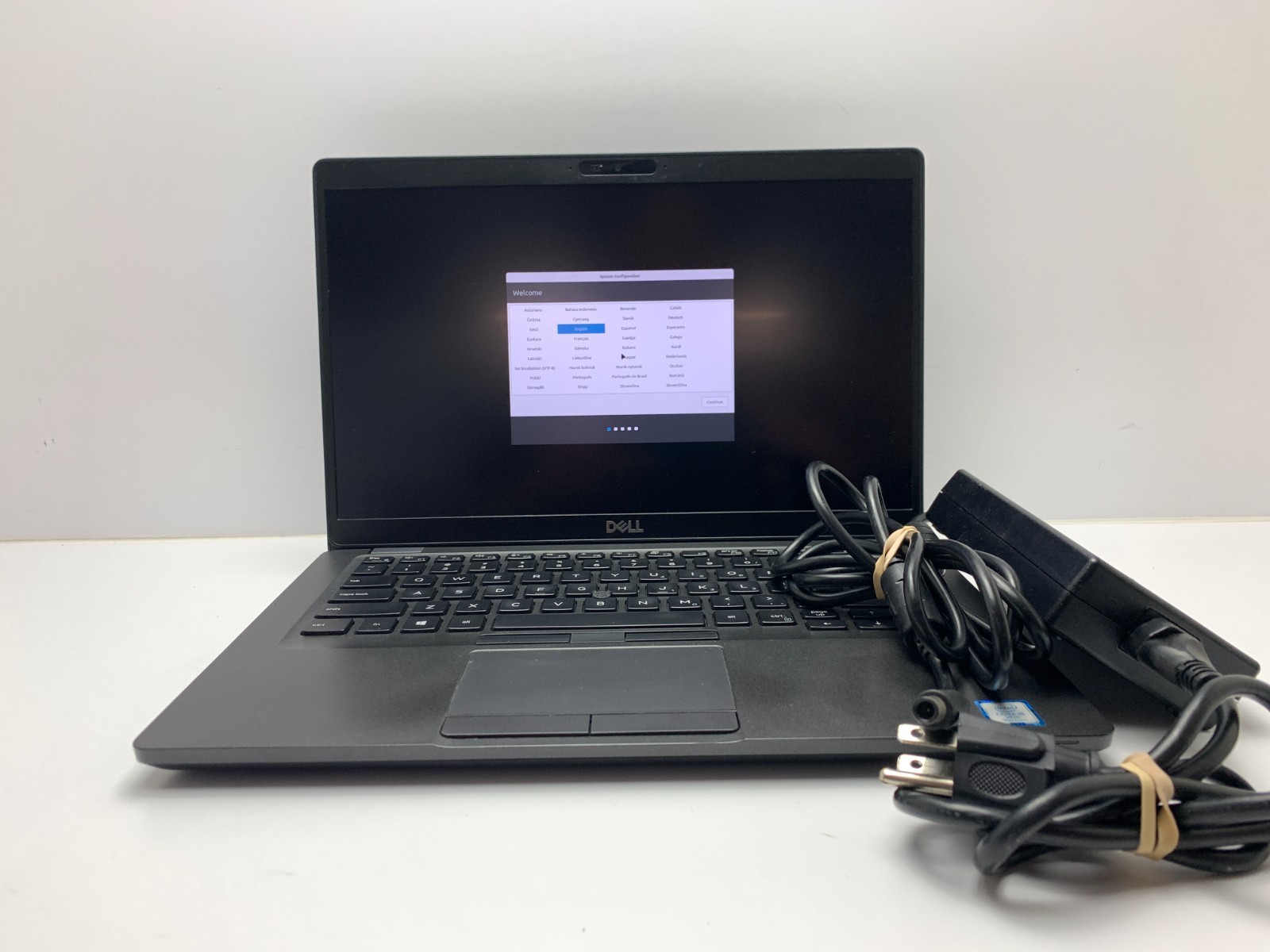 Dell Latitude 5401 | i5-9400H | 8GB RAM | 256GB SSD | LINUX gallery