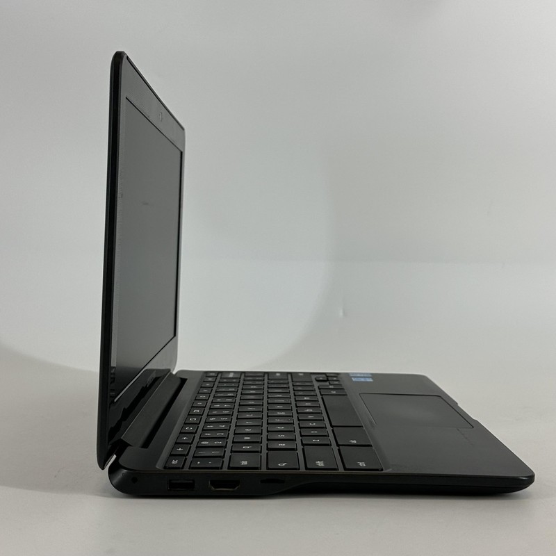 Samsung Chromebook 3 XE500C13 11.6 HD 1.6 GHz Celeron 2GB 16GB eMMC BAD BATTERY gallery