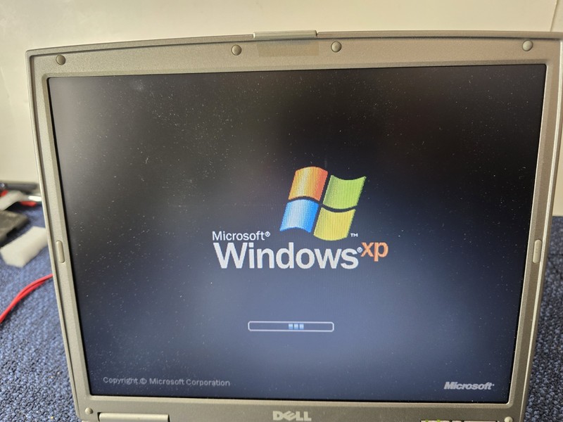 Dell Inspiron 600m Laptop Windows XP Intel M 14" | No Pwr Cable | Read gallery