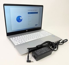 HP Pavilion 15-ck074nr 15.6″ FHD Touch i5-8250U 8GB 1TB HDD W11H