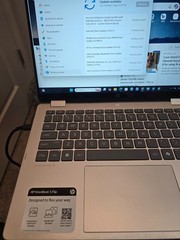 HP- Omnibook 5 Flip 2-in-1 14 (8gb ram, 512gb ssd)