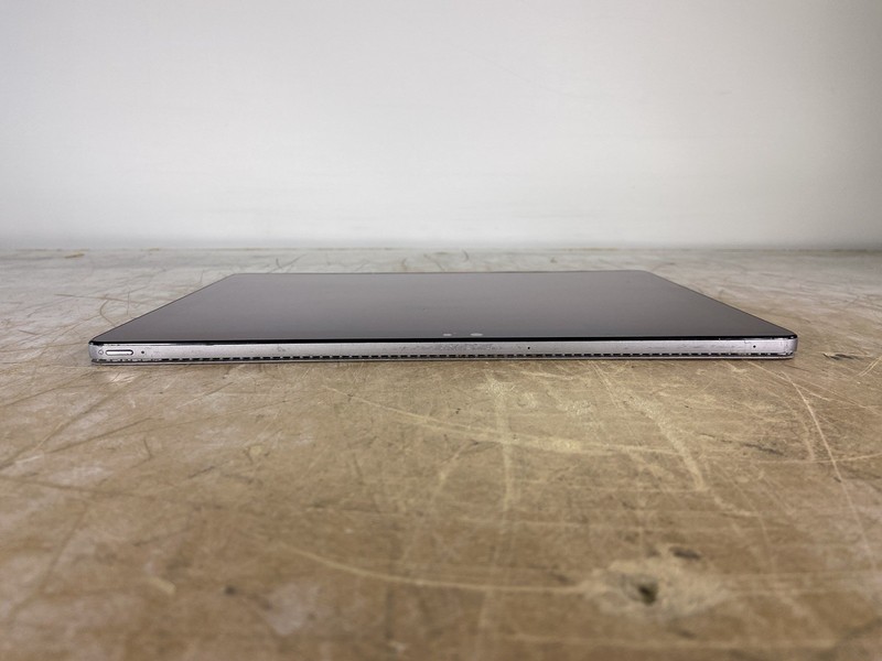 DELL LATITUDE 7200 2-IN-1 i5-8365U @ 1.60GHz, 8GB RAM, NO HDD/OS gallery
