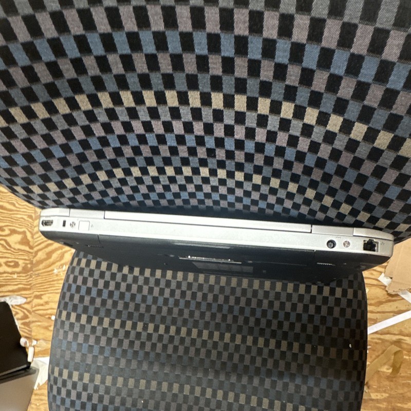 Dell Latitude E6430 14" i5-3340M 2.70GHz 6GB 160GB SSD Win 10 Black *READ* gallery