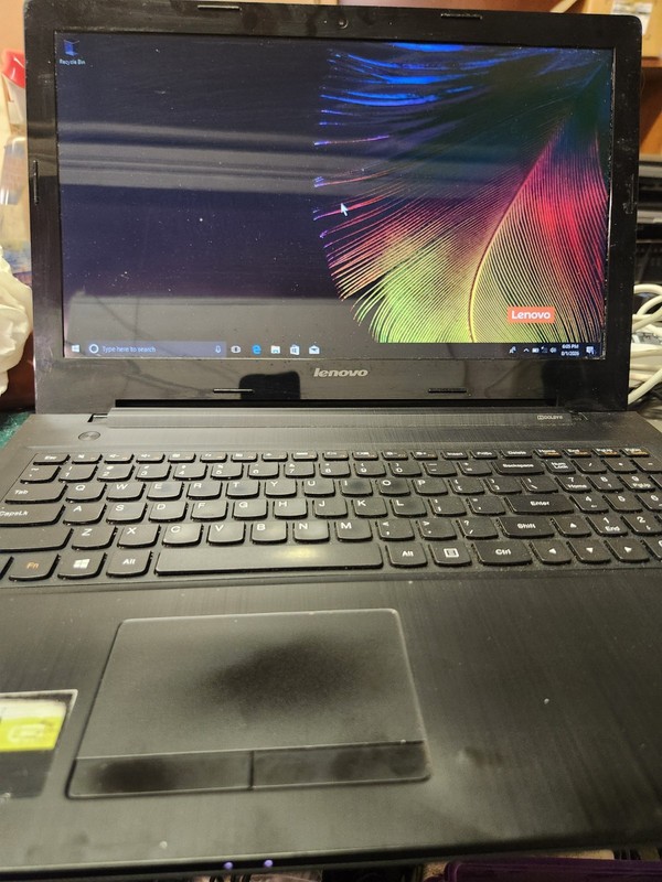 Lenovo G50-45 AMD Radeon R2 Graphics/AMD E1-6010 @ 1.35GHz / 12 GB RAM/500GB HDD gallery