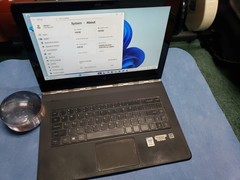Lenovo yoga pro 1370 laptop. core m 5y70 1.10ghz, 256gb ssd, 8gb ram for parts