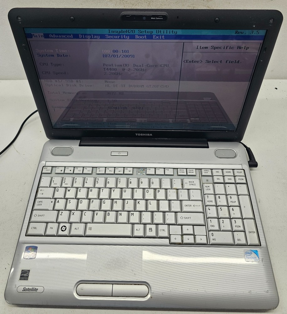 Toshiba Satellite L505 Laptop Intel Dual Core T4400 3GB Ram NO HD/OS/BATT (FL)
