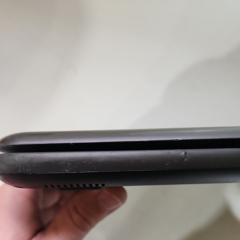 Dell Chromebook 13 3380 P80G 13.3" Intel Celeron 3855U@1.60GHz 4GB RAM 2GB Mem gallery