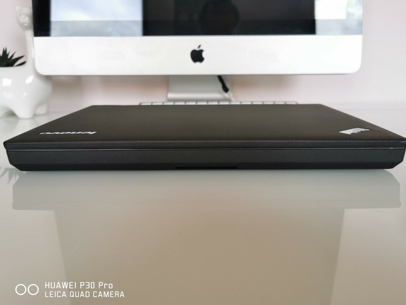 Lenovo T440p Core I 5 4gb 320gb DVD Burner Webcam Windows 10 Professional gallery