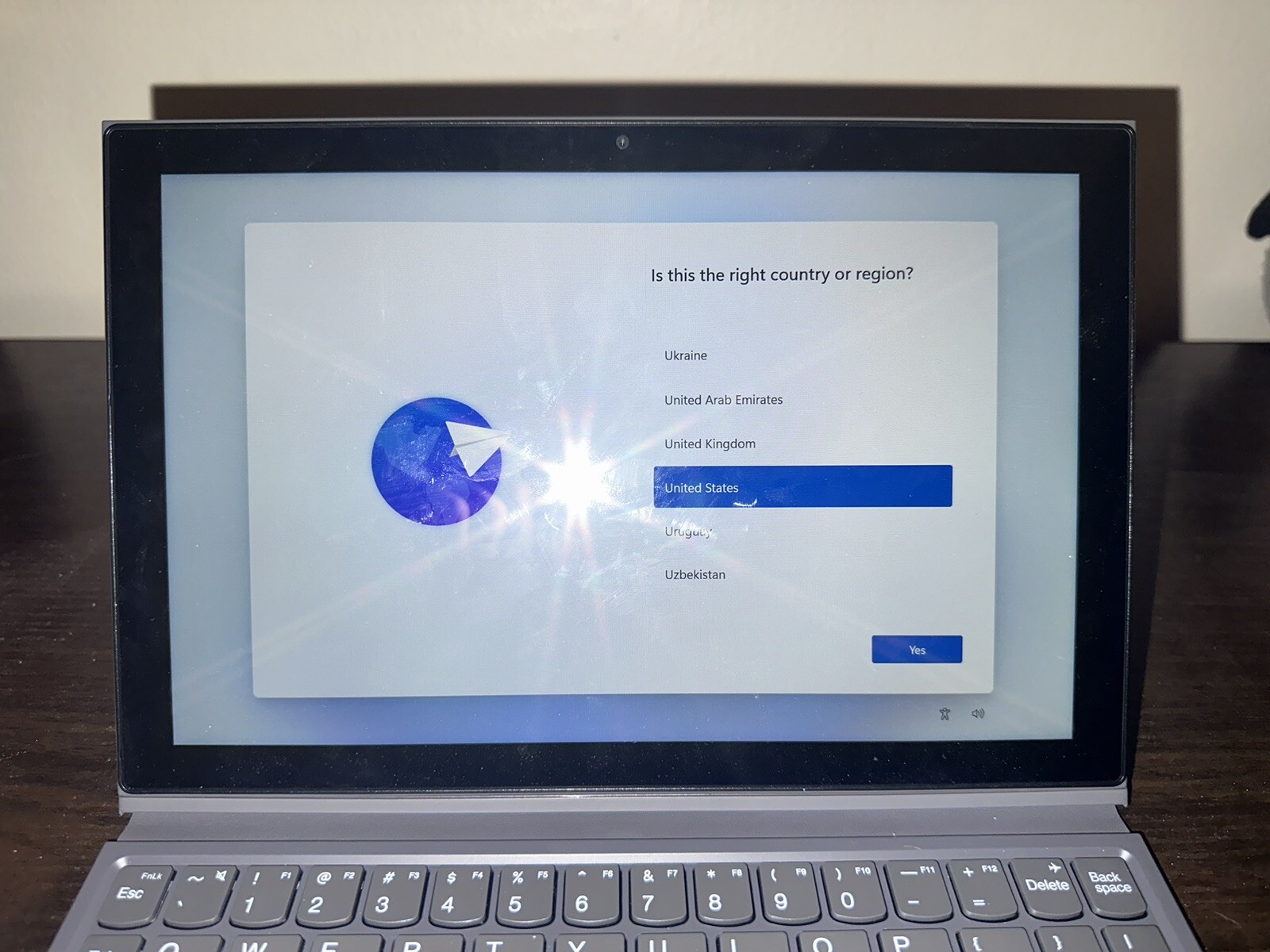 Lenovo IdeaPad Duet 3i 10.3'' (64GB eMMC Intel Celeron N4020 1.1GHz 4GB RAM)... gallery