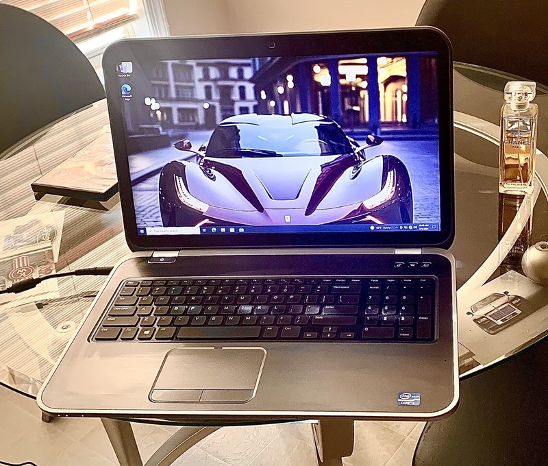 Dell Inspiron 5720 Laptop Intel Processor gallery