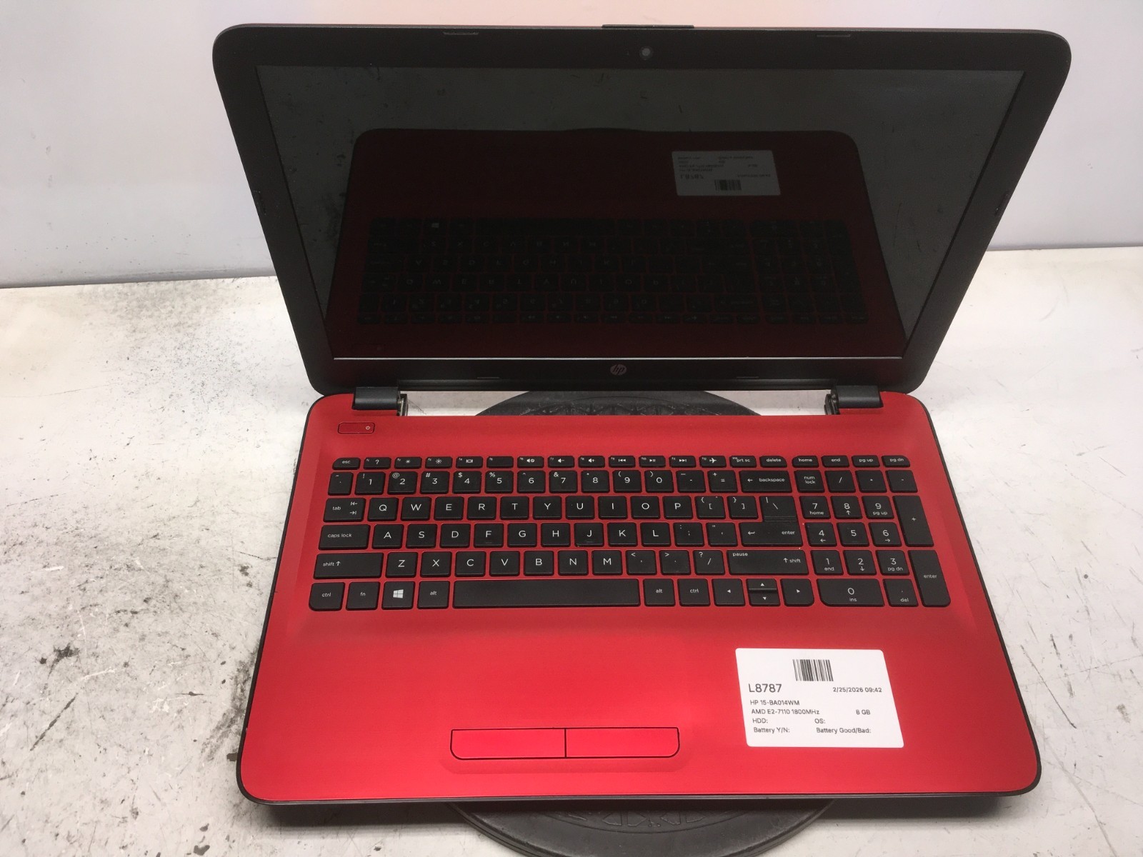 HP 15-BA014WM AMD E2-7110 1800MHz 8 GB NO HDD gallery