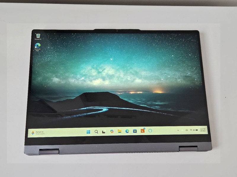 IdeadPad 5 2-in-1 16IRU9 16-inch 2-in-1 TOUCH Ultra 7 150U 16Gb RAM 512Gb NVME gallery