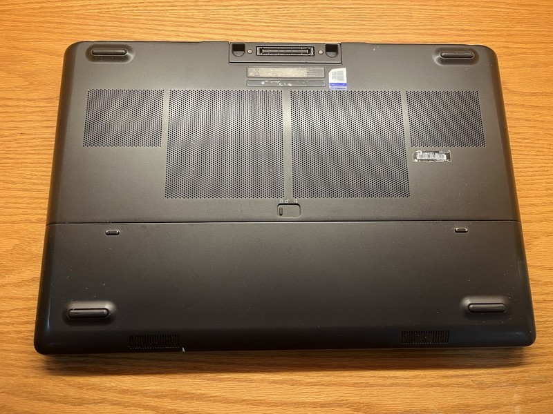 Dell Precision 7720 17.3" FHD i7-6820HQ | P3000 | *No RAM/SSD/OS/Batt* | *READ* gallery