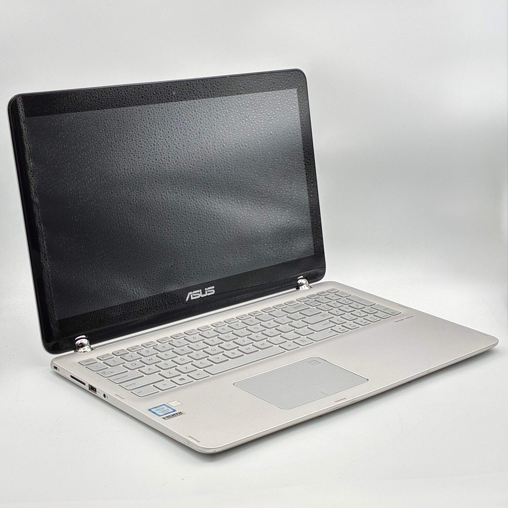 Asus Q504U 15 inch Core 5 12GB 1TB Silver READ