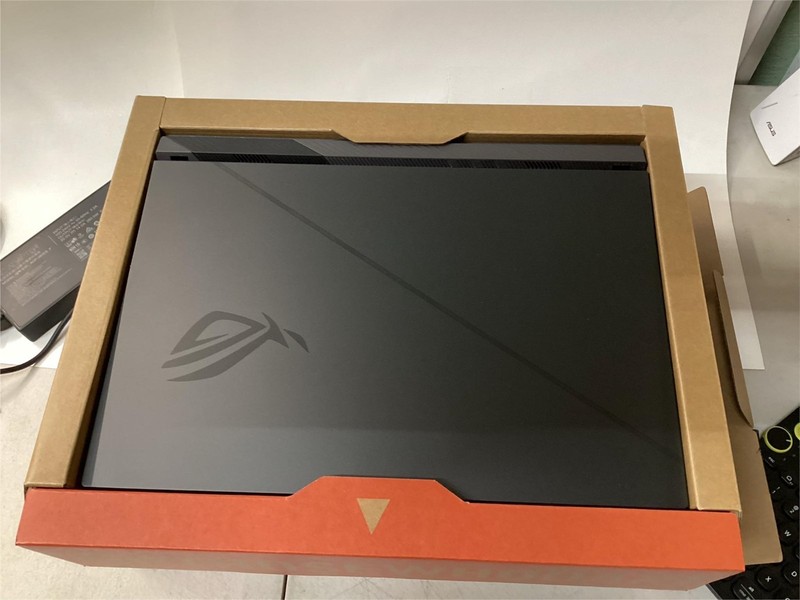 ASUS ROG Strix G16 Gaming Laptop RTX 4060 i9-14900HX 16G gallery