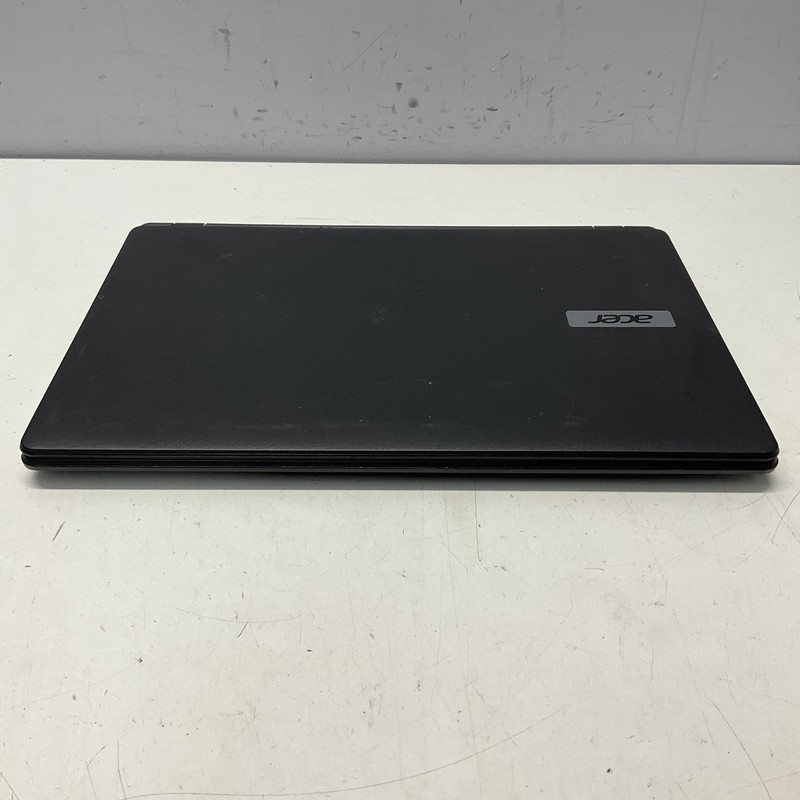 Acer Aspire ES1-512 Laptop Intel Celeron N2840 @ 2.16 GHz 4GB 240GB SSD Win 10 gallery
