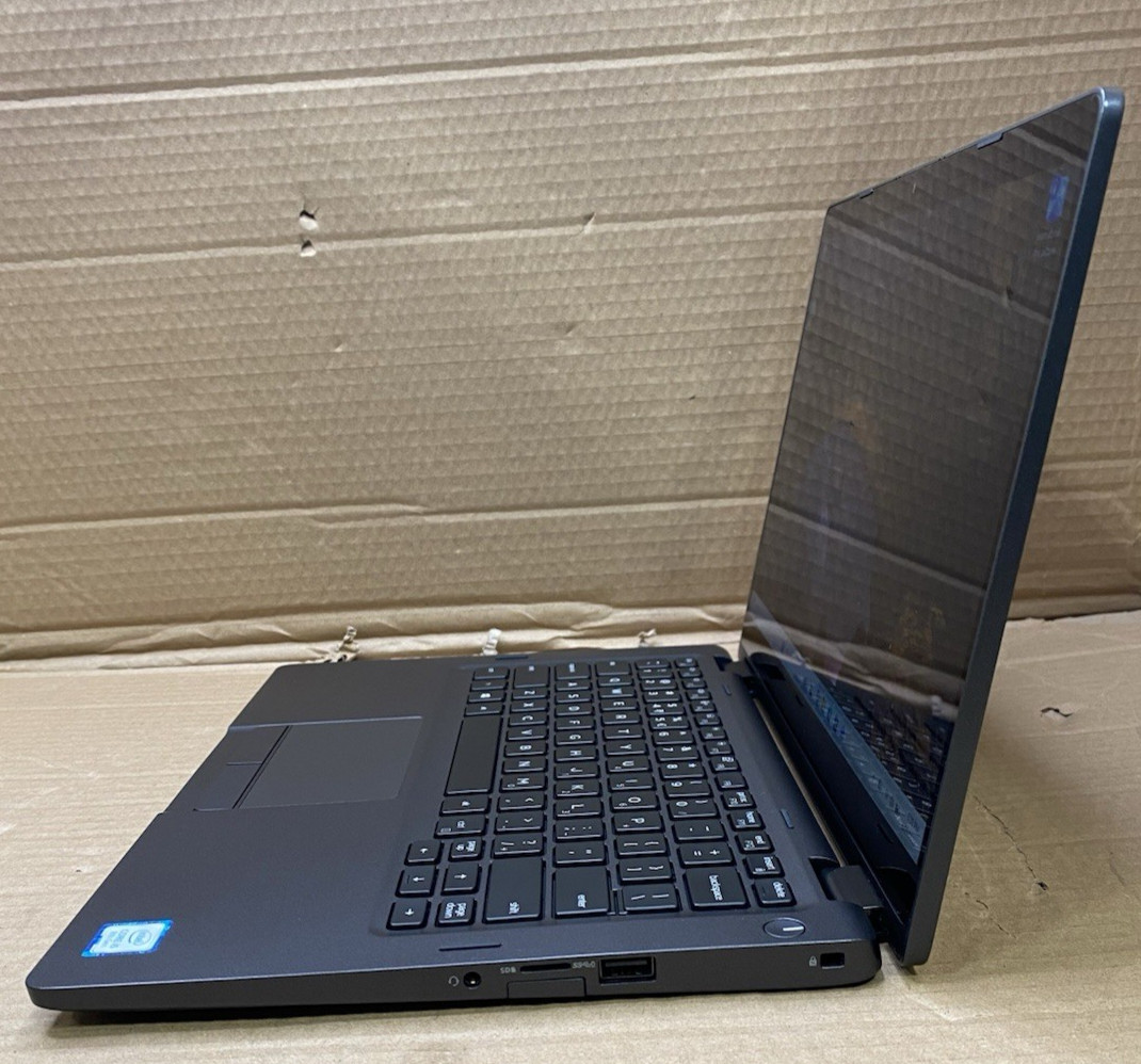 Dell Latitude 5300 2-in-1 Core i5-8265U @ 1.60GHz 8GB RAM 256GB SSD Windows11Pro gallery
