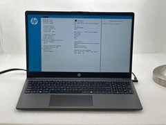 HP 255R 15.6″ FHD G10 Notebook AMD Ryzen 7 7735U (2.7GHz)512GB 16GB