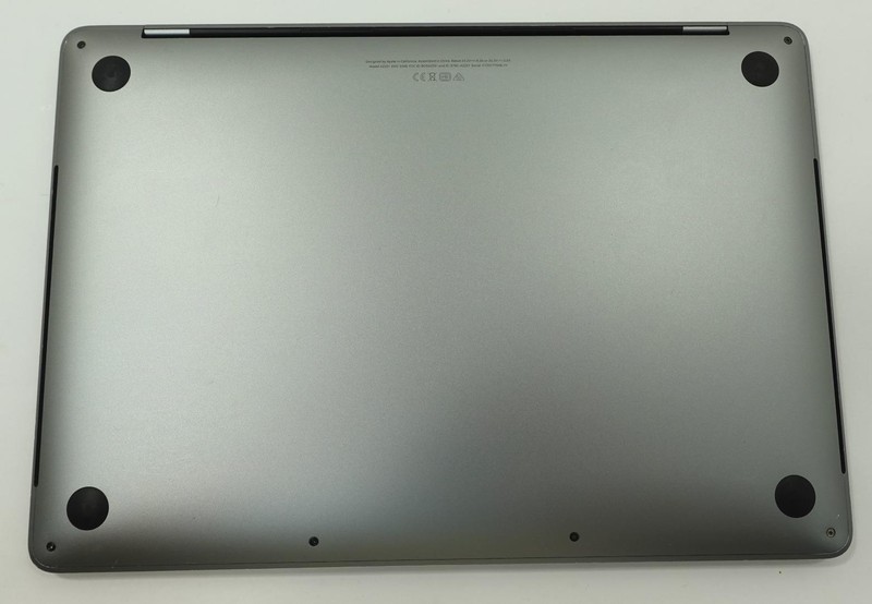 Apple MacBook Pro 2020 A2251 13.3" Retina i5-1038NG7 2GHz 16GB 512GB gallery