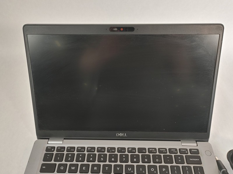 Dell Latitude 5410 Core i7-10610U 1.80 GHz 16 GB DDR4 512 GB NVMe Windows 11 Pro gallery