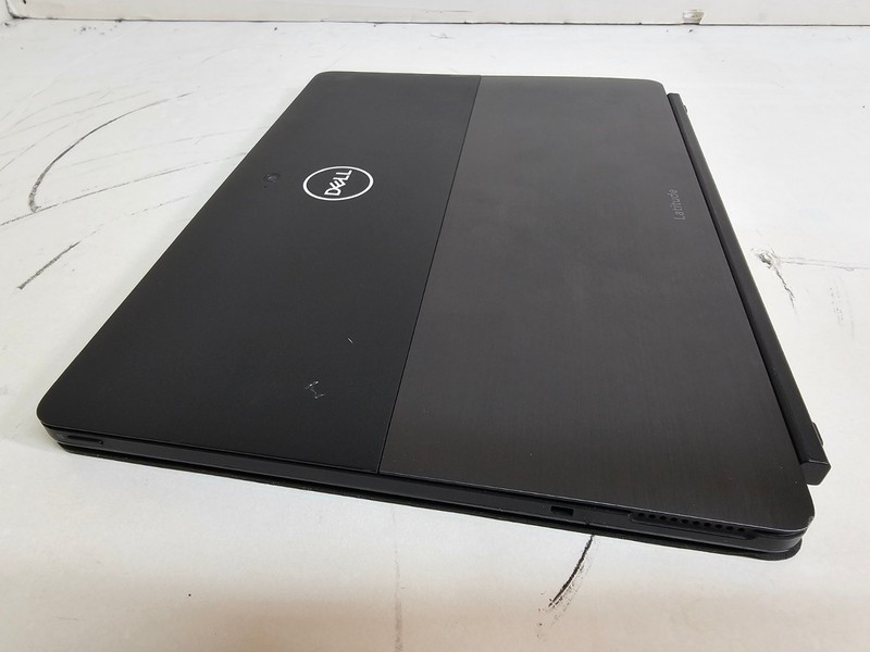 Dell Latitude 5290 Tablet Laptop - 1.7 GHz i5-8350U 8GB 256GB 12.5" Touchscreen gallery