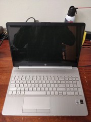 HP 15-dw2072cl INTEL CORE I7-1065G7@2.00GHz 8GB RAM NO DRIVES PARTS 8728