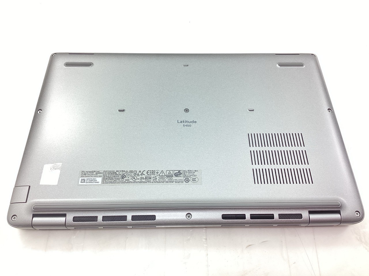 Dell Latitude 5450 14" FHD Ultra 5-135U 16GB 256GB SSD WiFi 6E W11P - WV43H gallery