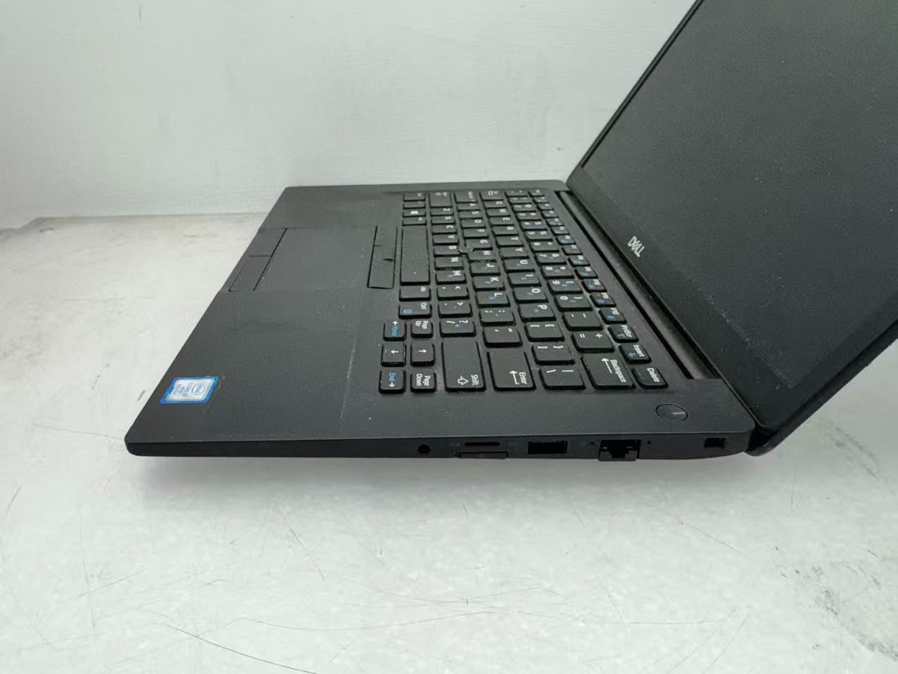 Dell Latitude 7490 14" FHD i7-8650U@1.9GHz 16GB RAM 256 SSD Windows 11 *Read* gallery