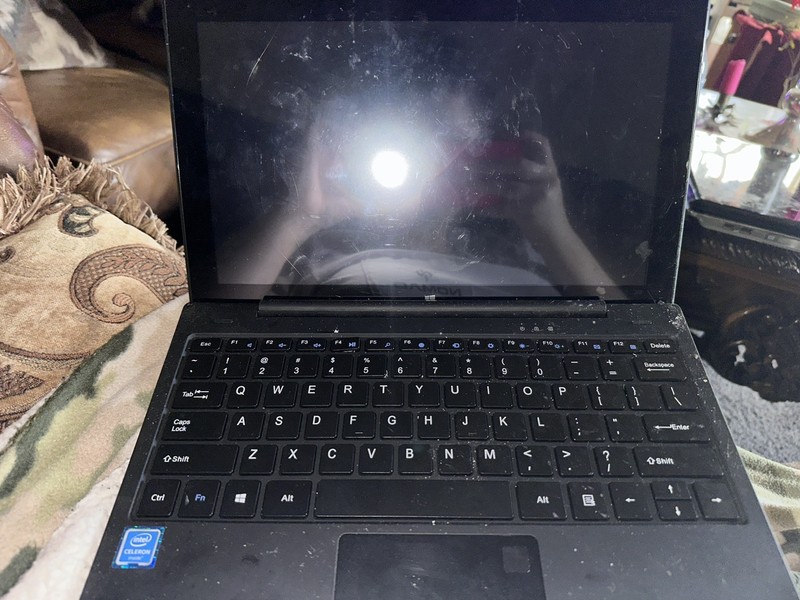 EVOO EV-C-116-1-BK Laptop 11.6" HD Intel N3350 1.10GHz 32GB FOR PARTS gallery