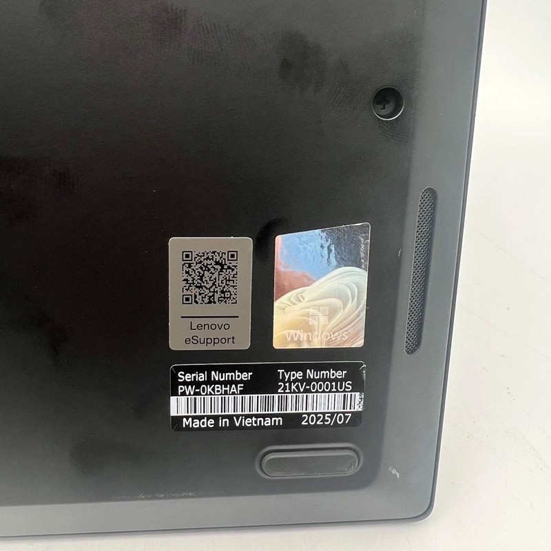 Lenovo ThinkPad P1 Gen7 Laptop Ultra 9 32GB 1TB RTX 4070 Mint - 100% battery gallery