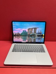 Surface Laptop Studio 1964 11th Gen i7 11370H 3.3GHz 16GB -512GB GeForce RTX