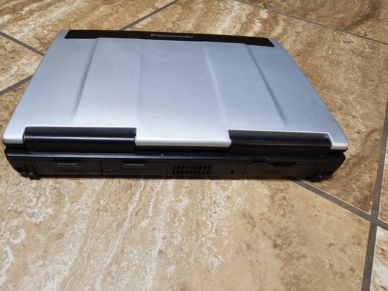 Panasonic Toughbook CF-53 Mk4 / i5 4th / 16gb / 512gb SSD/ AC / Windows 11 Pro gallery